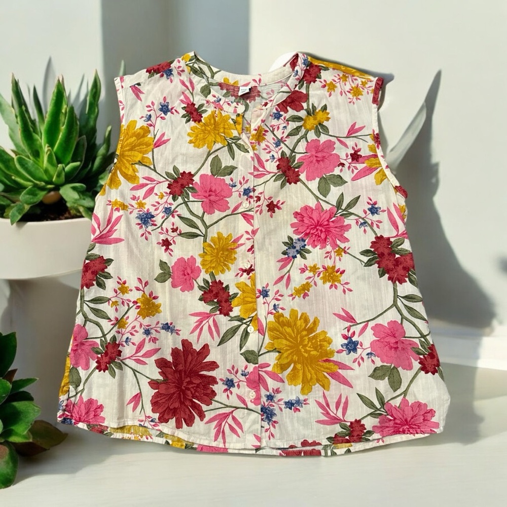 Old Navy Sleeveless Top